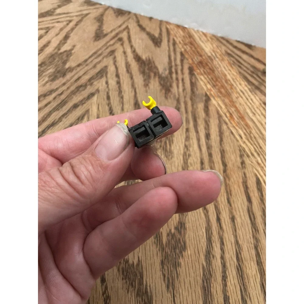 Vintage Unisex LEGO Time Cruisers Tim Minifigure Small Black Yellow sp008